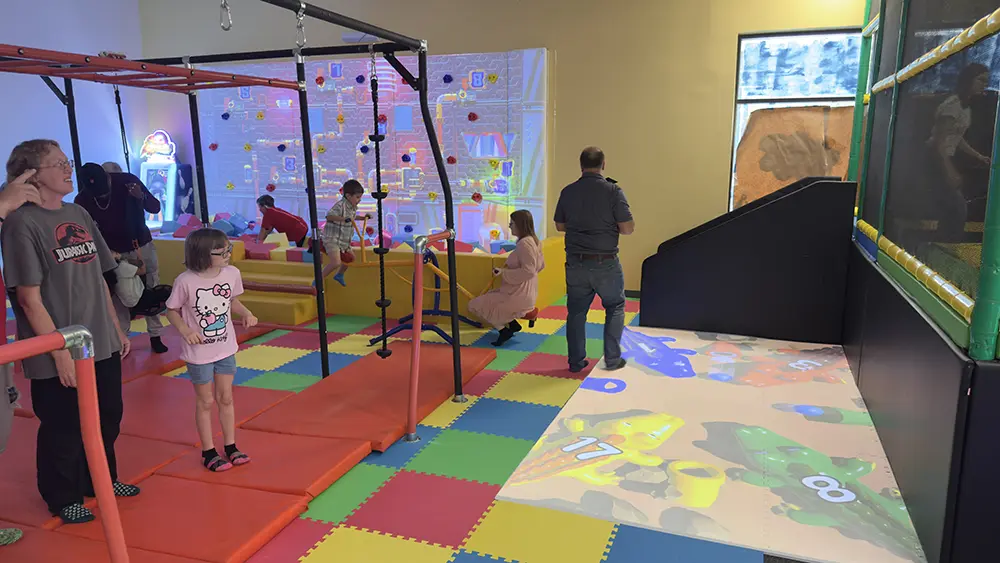 Interactive floor system